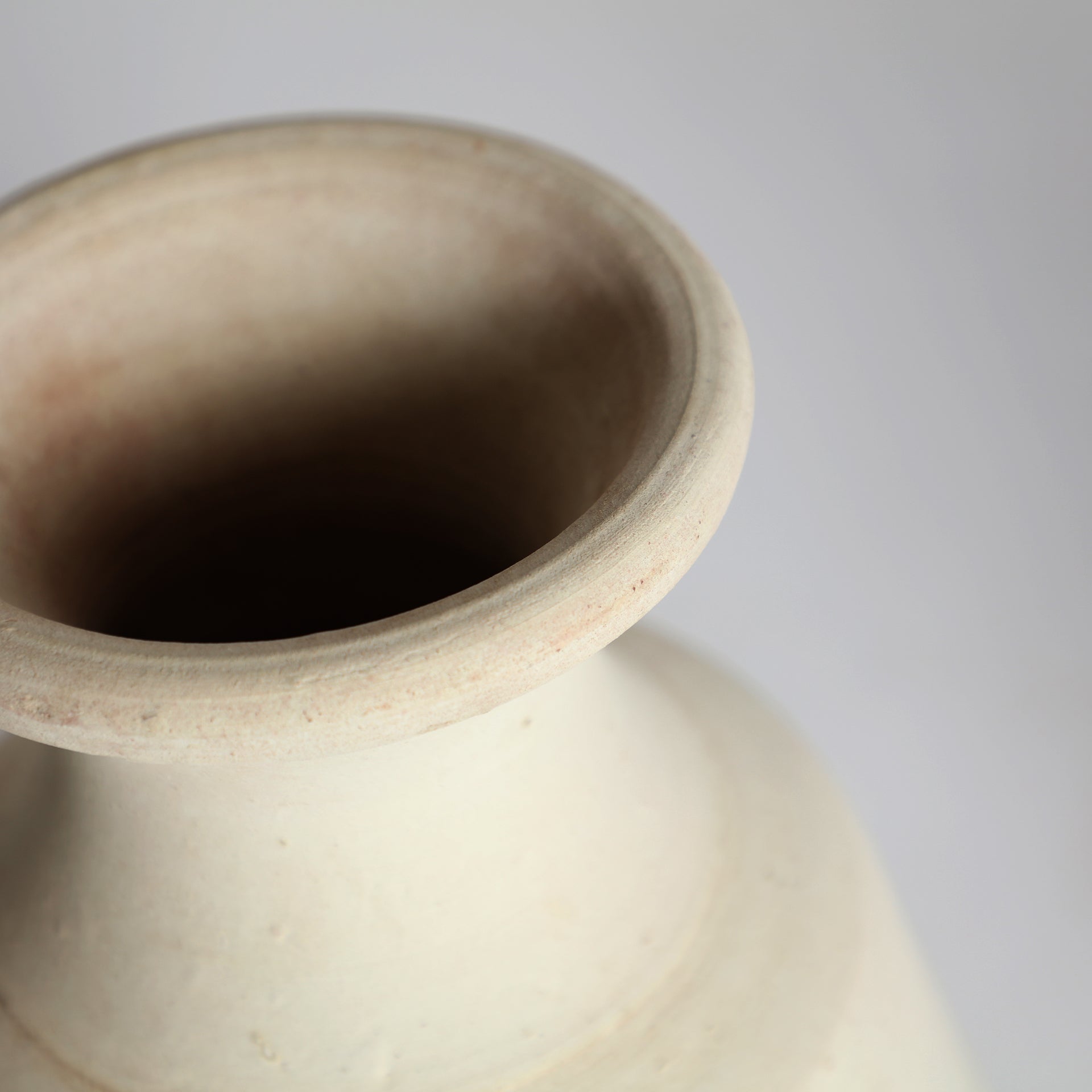 VERA VASE